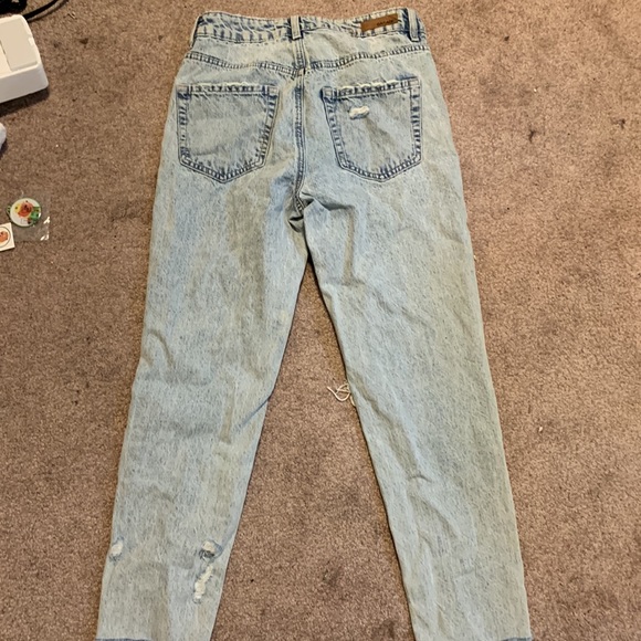 garage mom jeans - Picture 3 of 3